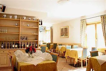 Hotel La Colombina Λιβίνιο